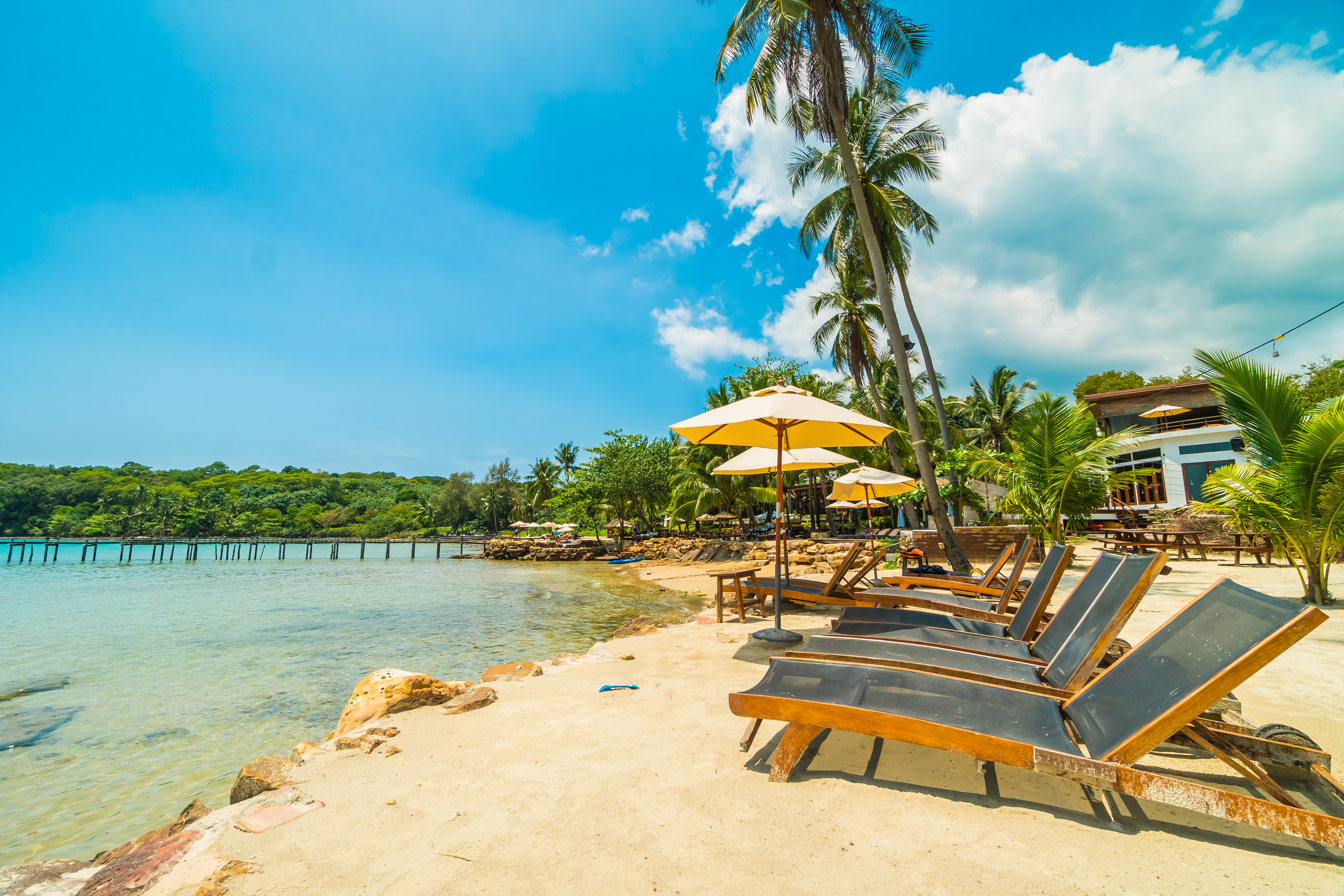 Pingwe Beach
